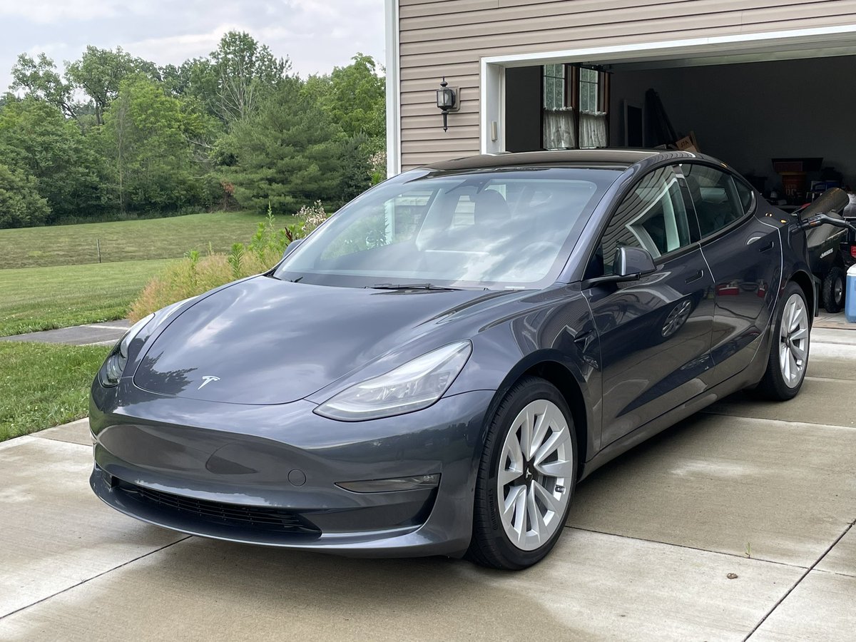 VCBrewing's tweet image. Did my first State Of Health test on my Model 3 LR over the weekend. With 10800 miles on the odometer at about 10.5 months, it’s coming in at 99% SOH.  Thanks @Tesla and @elonmusk  and @woodhaus2 for building a great car. I’ll report back after 20k, 30k and so on.