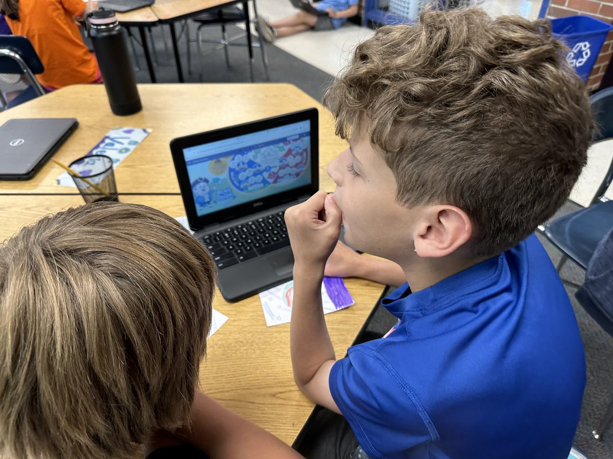 4ths in <a href="/mrskoenigsclass/">Stephanie koenig</a> are trying the End of the Year breakout <a href="/AHSD25Patton/">Patton Elementary</a>