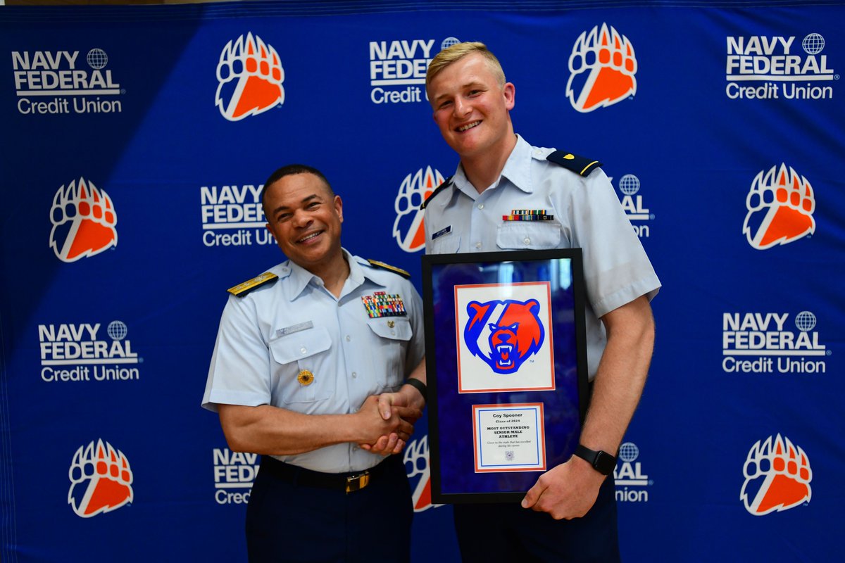 Attention to Award! 🎉🫡 Before the class of 2024 became U.S. Coast Guard Ensigns, the #CGA held its Athletic and Academic Award Ceremonies! 🏆 These ceremonies celebrated the exceptional efforts of the former 1/c cadets in both academics and athletics. 🤝