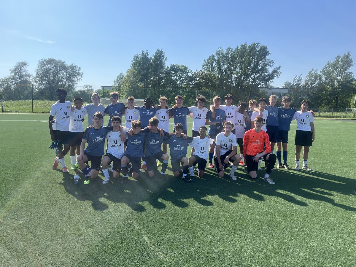 SportFHES's tweet photo. Yr10 ⚽️ begin their tour campaign with a hard fought 4-1 win over a good Järfälla side. The boys went 1-0 down after a minute before taking control of the game from them on in. 
⚽️A. Powell 
⚽️T. Stockholm 
⚽️L. Wilson
⚽️Special guest… A. Petronio! 
#TeamStockholm 🇸🇪⚽️ https://t.co/qnBdTdMiHO