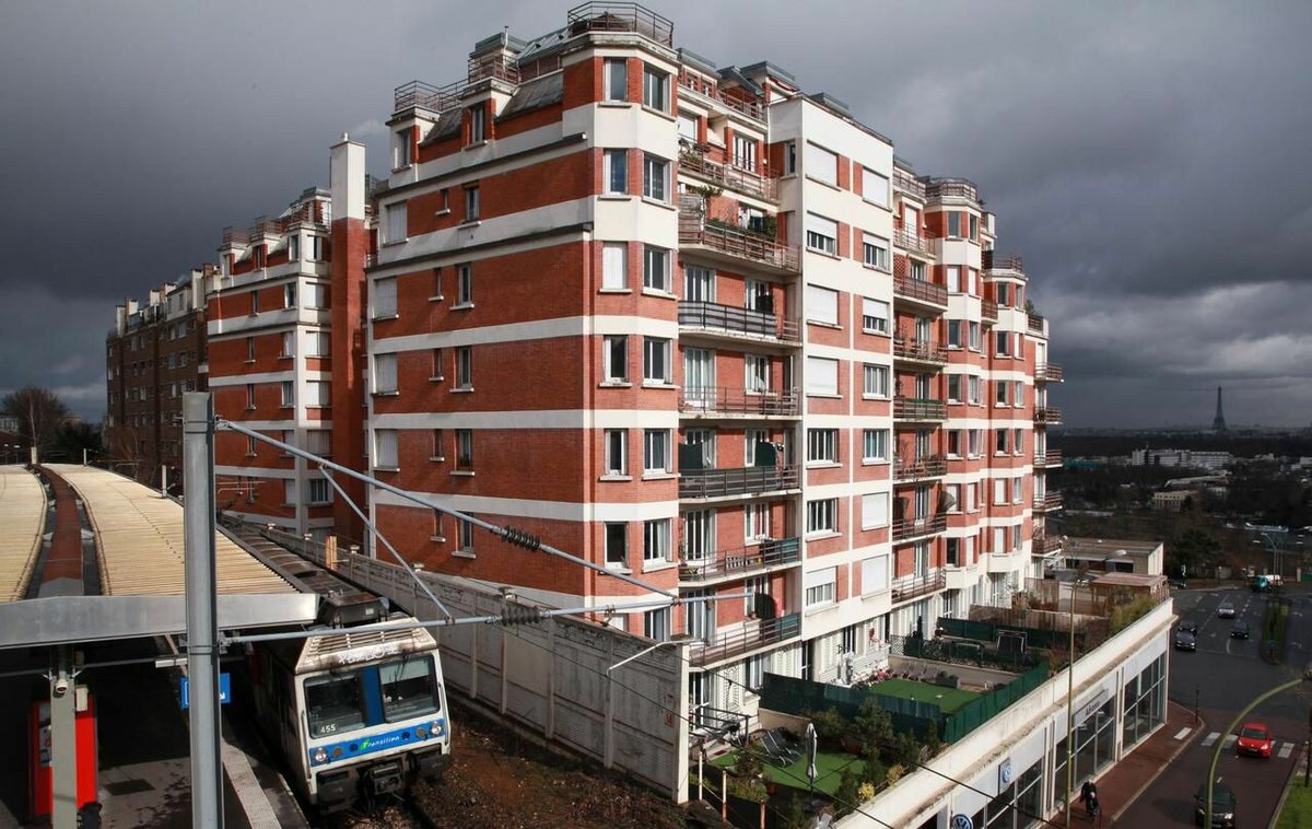 Quota de logements sociaux : la ville de Saint-Cloud, « cancre » d’une étude de la Fondation Abbé-Pierre ➡️ l.leparisien.fr/4G1X