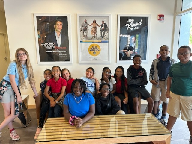 ColonialElem's tweet photo. 🎥Colonial News Crew Members visited NBC-2 today! What an amazing experience for our students! Thank you @NBC2 for having us!🎥 #loveleeschools #newscrew #nbc2 https://t.co/7tkwRk4upK