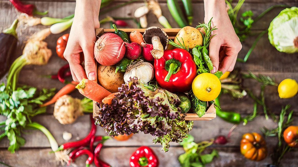Organic food often carries a hefty price tag, but is it really worth the expense? We look at the health and environmental benefits of organic veganfoodandliving.com/features/organ…