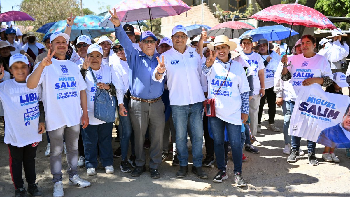 MiguelSalimGto's tweet photo. 𝗚𝗿𝗮𝗰𝗶𝗮𝘀 porque juntas y juntos caminamos todos los rincones de nuestro #Distrito11Federal.

Faltan 5️⃣ días para salir a las urnas y votar por un México mejor. Ayúdanos a pasar la voz, ¡vamos a ganar! #ClaroQuePodemos https://t.co/Jjn3s2f70I