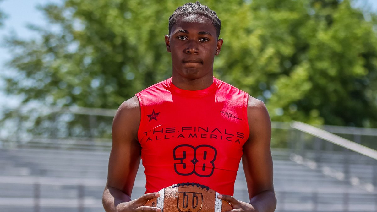 Six Star Football | PLUS+ (@sixstarfootball) on Twitter photo EVENT COVERAGE | TheFINALS draws several elite LBs prospects to Kansas City
⭐️⭐️⭐️⭐️⭐️⭐️
A look at several of the top linebackers that showed out at the FINALS in KC on Saturday
sixstarfootball.com/article/event-…
<a href="/TysonBronson/">Tyson Bronson</a> @JamesBryantII <a href="/ReeceBurton07/">Reece Burton</a> @steelechism <a href="/Trey_hardin3/">Trey Hardin</a> EVENT COVERAGE | TheFINALS draws several elite LBs prospects to Kansas City
⭐️⭐️⭐️⭐️⭐️⭐️
A look at several of the top linebackers that showed out at the FINALS in KC on Saturday
sixstarfootball.com/article/event-…
<a href="/TysonBronson/">Tyson Bronson</a> @JamesBryantII <a href="/ReeceBurton07/">Reece Burton</a> @steelechism <a href="/Trey_hardin3/">Trey Hardin</a>