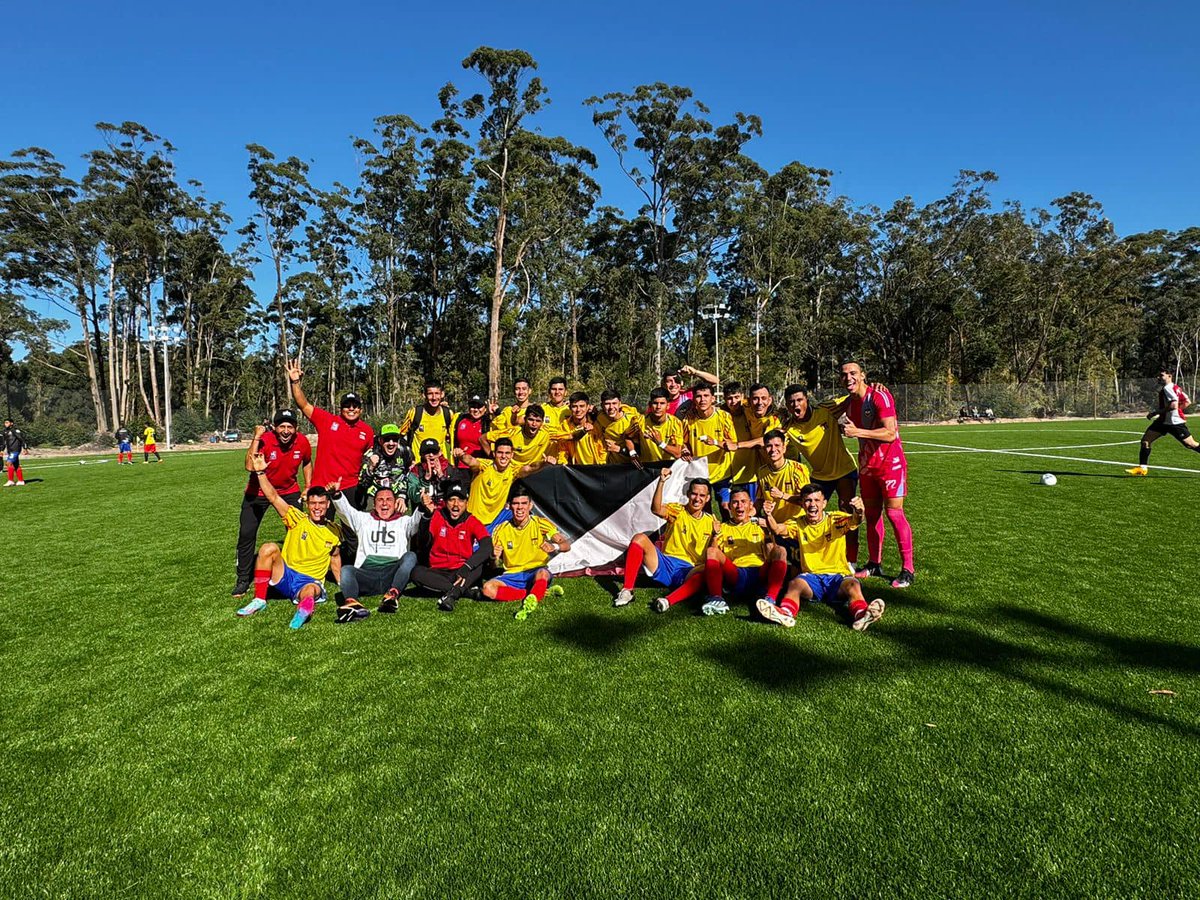 Triunfo histórico del fútbol universitario de Colombia. El equipo de las @Unidades_UTS , en representación del país, venció 2-0 a Brasil y avanzó a la semifinal de torneo FISU Panamericanos Universitarios. El equipo logró el cupo al evento tras ser campeón nacional de Ascun.