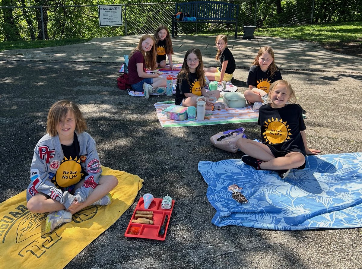 Jefferson Hills Intermediate School third grade students recently completed their CKLA Light & Sound unit. The students decided to create a 'No Sun, No Life' T-shirt to honor the sun and enjoyed a 'Celebration of Our Sun' lunch picnic! #WJHSD #WErTJ @PADeptofEd