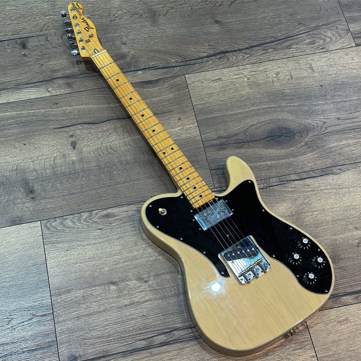 Fender American Original 70s Telecaster Custom Blonde. £1349. (Pre-Owned)