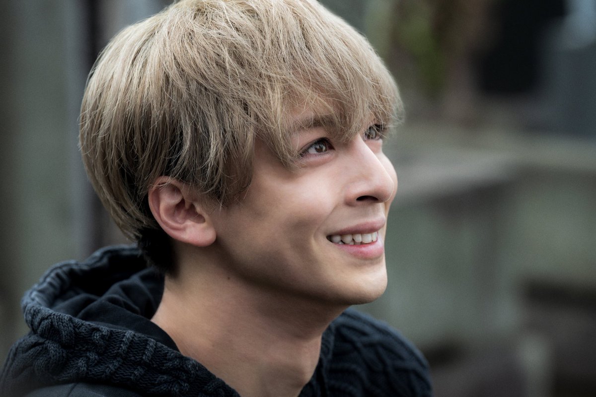 thinkinbj's tweet image. “ผมแบ่งให้ครึ่งหนึ่งนะครับคุณบาจิ 
…ไม่ต้องขอบคุณผมหรอกครับ”

เป็นเปยังยากิโซบะที่เศร้าที่สุดเลยจ้า😭

#TokyoRevengers2
#東京リベンジャーズ2