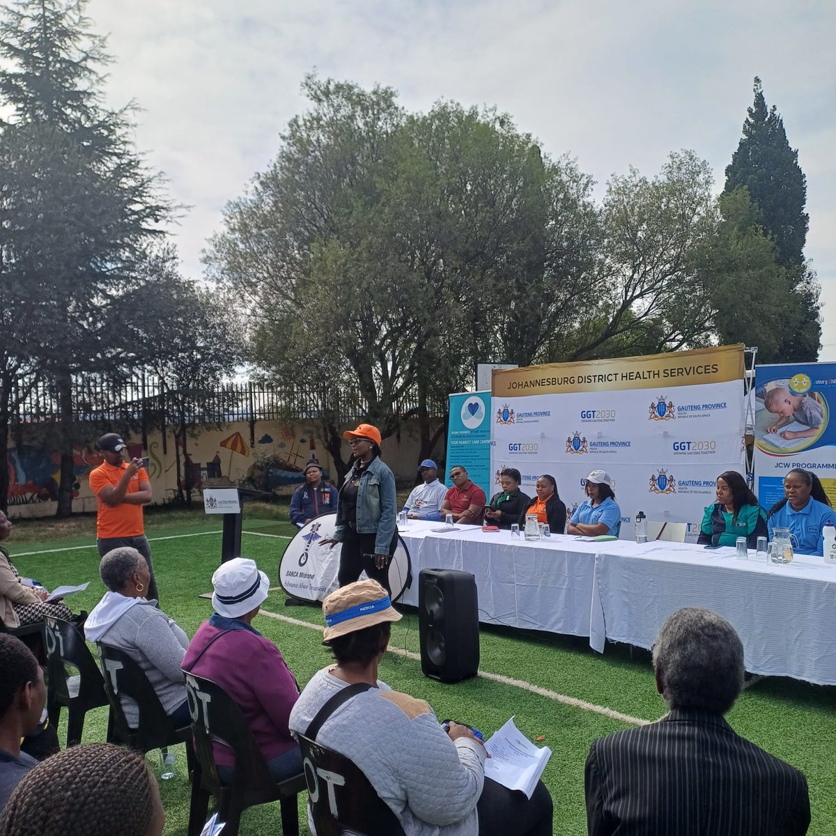 Healthjhb's tweet image. Clinical Forensic Medical Services together with NACOSA &amp;amp; Joburg Child Welfare Othandweni hosted #NationalChildProtectionWeek &amp;amp; GBV community dialogue at Othandweni Family Care Center in Mofolo,Soweto.