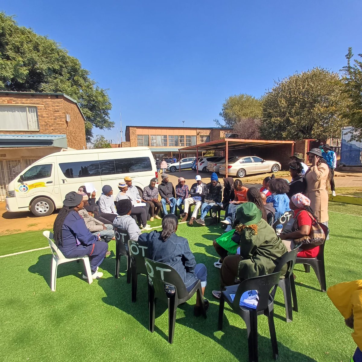 Healthjhb's tweet image. Clinical Forensic Medical Services together with NACOSA &amp;amp; Joburg Child Welfare Othandweni hosted #NationalChildProtectionWeek &amp;amp; GBV community dialogue at Othandweni Family Care Center in Mofolo,Soweto.