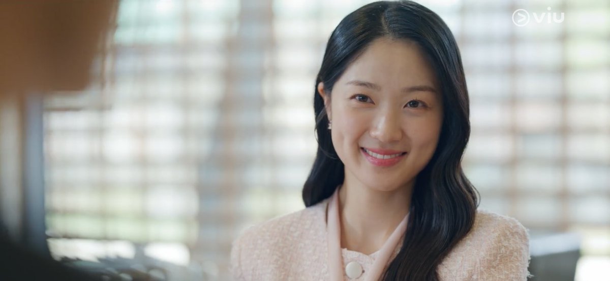 wiftydiary's tweet photo. “there would be no lovely runner without kim hyeyoon.” thank you, kim hyeyoon for bringing im sol to life 💛 https://t.co/cxPDE9KMih