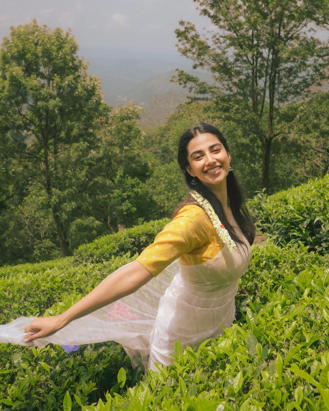 GOrZSLObAAA66NN?format=jpg&name=large