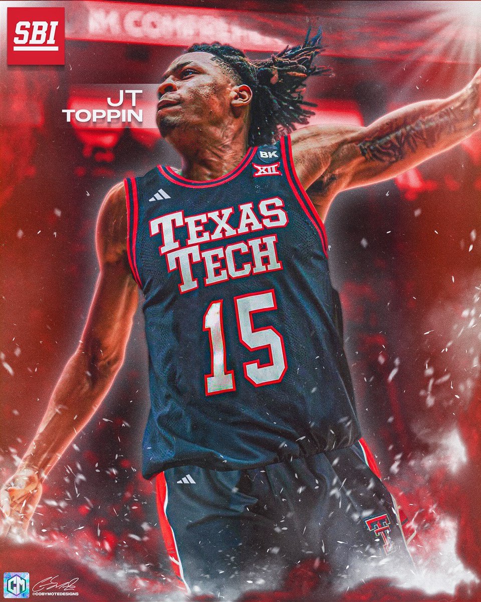 🚨𝐍𝐄𝐖𝐒🚨 JT Toppin 𝗖𝗢𝗠𝗠𝗜𝗧𝗦 to Texas Tech! The 6'9' standout forward averaged 12.4 points and 9.1 rebounds last season. He also brings elite defensive skills to the Red Raiders. Big things ahead for #WreckEm! 🔴⚫️ #TexasTech #RedRaiders 🎨:@CobyMoteDesigns