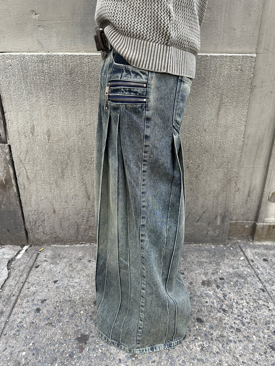 Pleated skirt denim by me.