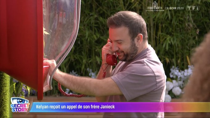 NewsTVReal's tweet photo. Alors que ça aurait pu être Voldemort à la place, je suis déçu. #SecretStory https://t.co/WsKKQxPexx