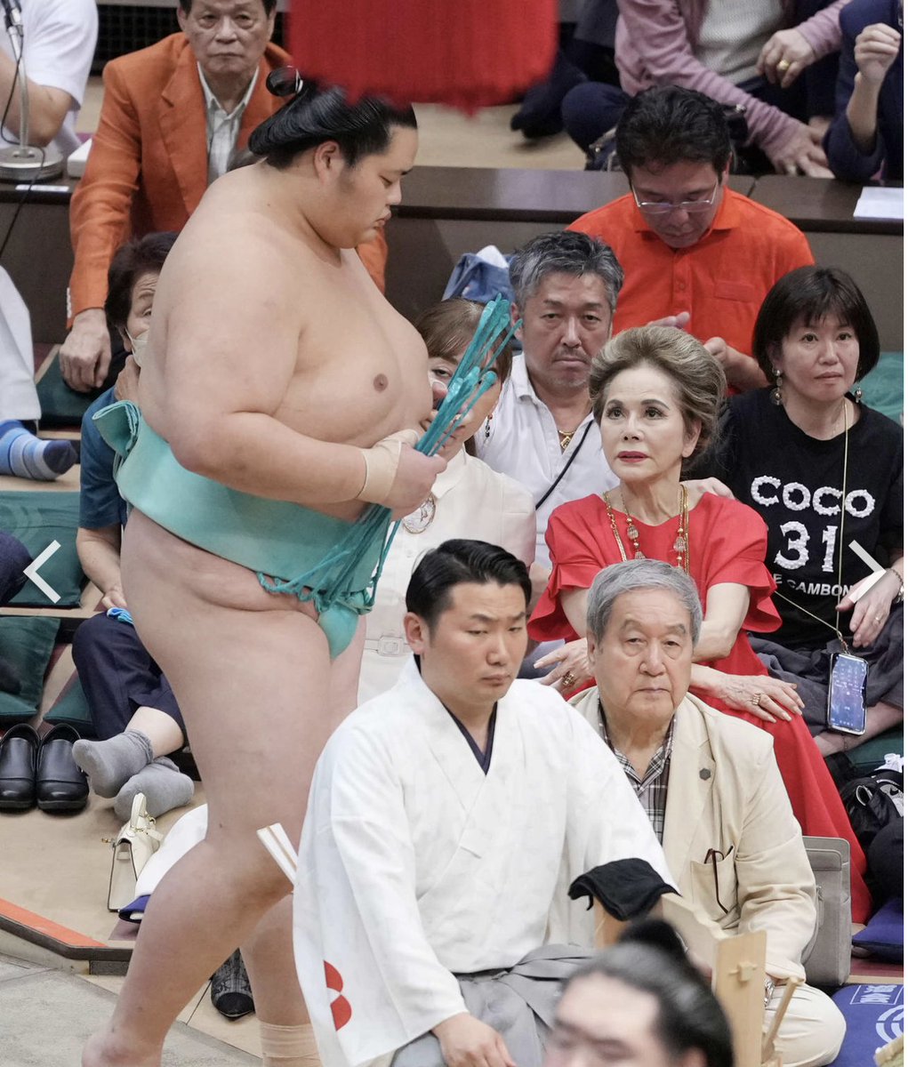 Did you notice the elegant woman in red sitting in the tamari-seki seats on senshuraku? She's 'Mrs. Devi'--or Dewi Sukarno the (Japanese-born) 84-year-old widow of the former president of Indonesia, Sukarno. For decades, Dewi Sukarno was, without contest, one of the world's