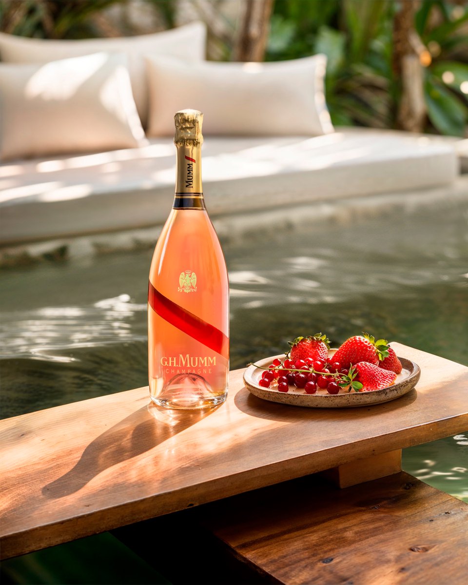 Mumm Grand Cordon Rosé: To The Nose

Bursting with the essence of ripe strawberries and fresh red currants, complemented by a touch of sweet spice. 

#Mumm #TheNose #GrandCordonRosé 

PLEASE DRINK RESPONSIBLY

Please only share our posts with those who are of legal drinking age.