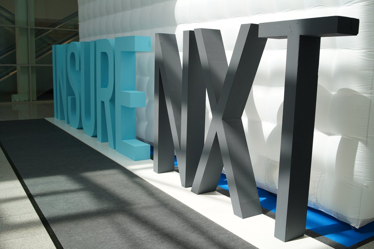 Please tell my wife Dr. Katja Kiera - I am now on Day 1 of the insureNXT event in Cologne 😅 Top trends that I am excited about; 1️⃣ Artificial intelligence everywhere 2️⃣ Smarter and seamless digital platforms 3️⃣ Eco-friendly and compliance-driven initiatives If you're here -