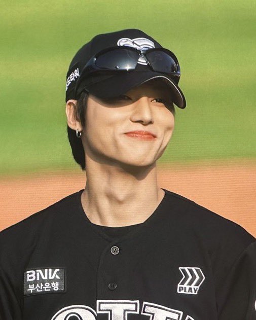 I’m in love with his smile so much! 🥹 🖤 #우영 #정우영 #WOOYOUNG #에이티즈 #ATEEZ