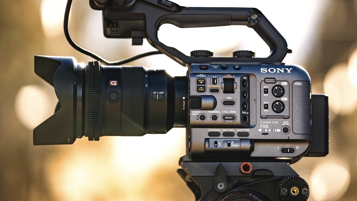 Sony FX6 Firmware v5.0 Now Available - 1.5x Anamorphic De-Squeeze, App Support
cined.com/sony-fx6-firmw…