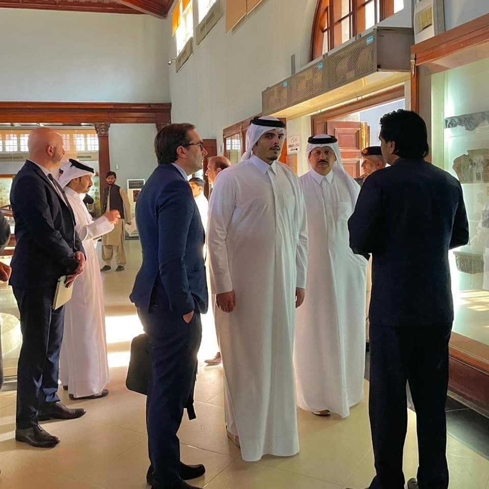 PakinQatar's tweet photo. #ThisIsPakistan🇵🇰
#ThisIsQatar🇶🇦
@Qatar_Museums delegation visit to Taxila Museum. Taxila is a UNESCO 🌍Heritage Site ‼️

The delegation had the chance to explore the rich archaeological heritage of 🇵🇰 &amp; were introduced to the Gandhara Civilization. https://t.co/6sRCTcwwh7