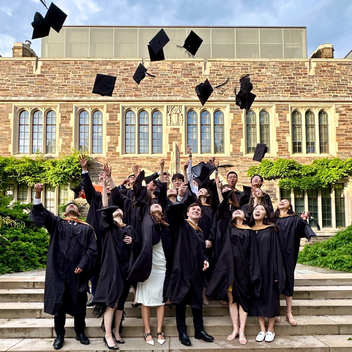 Hats off to our 2024 Master in Finance Graduates! 🎓 🐅 #Princeton24