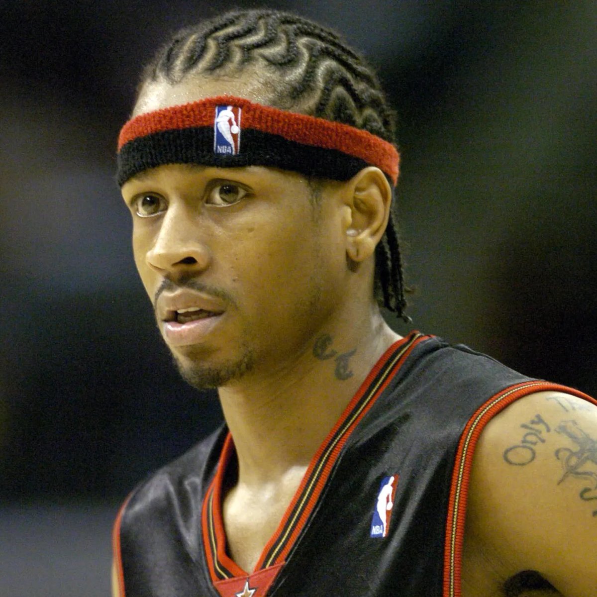 LegionHoops's tweet photo. Jeff Teague:

“Chris Paul is just as good as Allen Iverson… his career is better than Allen Iverson’s.”

(via @club520podcast) https://t.co/pBSB3Imp1X