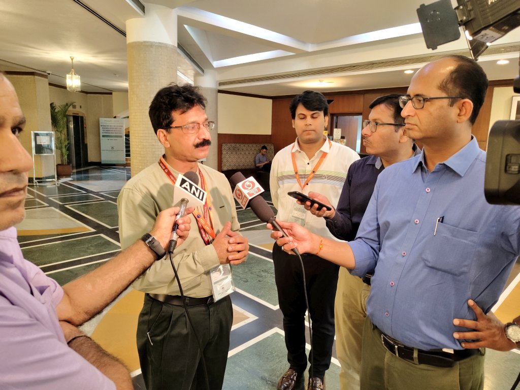 🗞️PRESS RELEASE: #CCRAS Launches “PRAGATI-2024”, an initiative to shape the future of #Ayurveda

<a href="/PIBAYUSH/">DPO Ayush</a> LINK: pib.gov.in/PressReleasePa…

<a href="/PMOIndia/">PMO India</a> <a href="/sarbanandsonwal/">Sarbananda Sonowal</a> <a href="/DrMunjparaBJP/">Dr Mahendra Munjpara</a> <a href="/moayush/">Ministry of Ayush</a> <a href="/rnacharya1967/">Rabinarayan Acharya</a> <a href="/PIB_India/">PIB India</a> <a href="/secymoayush/">Vd. Rajesh Kotecha</a> <a href="/airnewsalerts/">All India Radio News</a> <a href="/DDNewslive/">DD News</a> <a href="/ANI/">ANI</a> <a href="/News18India/">News18 India</a>