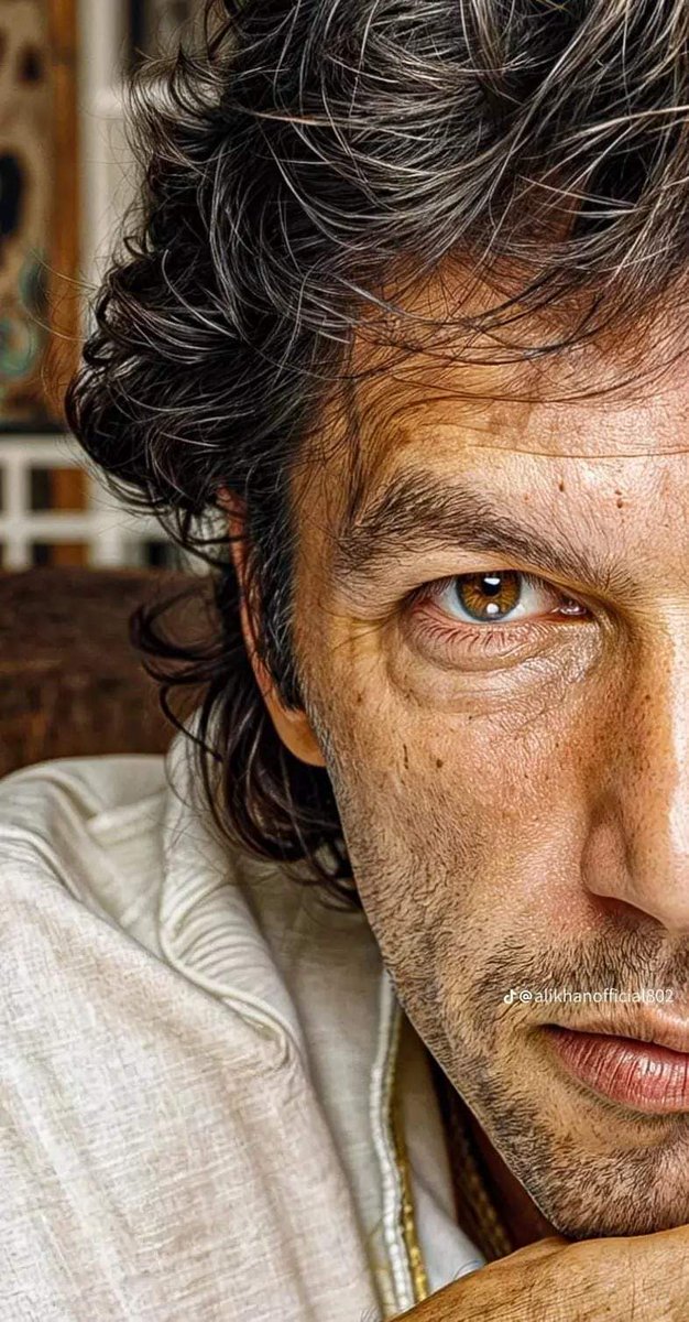 KHANvsALLL's tweet photo. میرا مرشد میرا شعور میرا نظریہ، ♥️ https://t.co/EBhcSiQeNX