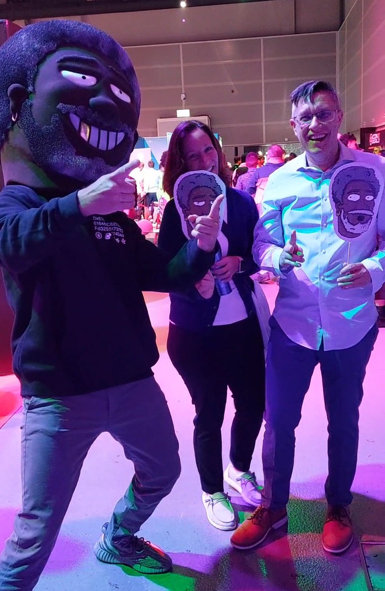 <a href="/beeple/">beeple</a> THE TICKER IS $MOON