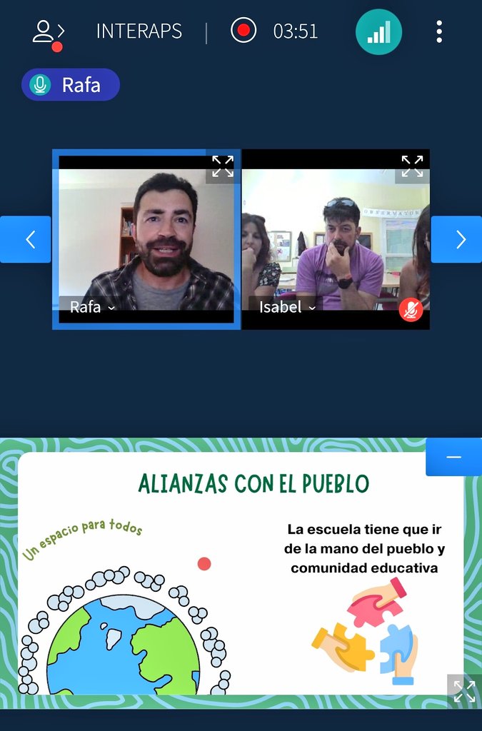 REDAPS1's tweet photo. #InterAps #AprendizajeServicio en el mundo rural. Gracias a los y las ponentes por compartir estos 3 grandes proyectos y 3 grandes resultados: Sentir el #ApS como centro. El pueblo crece entorno a la escuela y el alumnado se siente arraigado al pueblo a través de su intervención. https://t.co/8LUS80RxQ4
