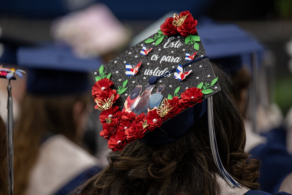 AcademiesofLou tweet media