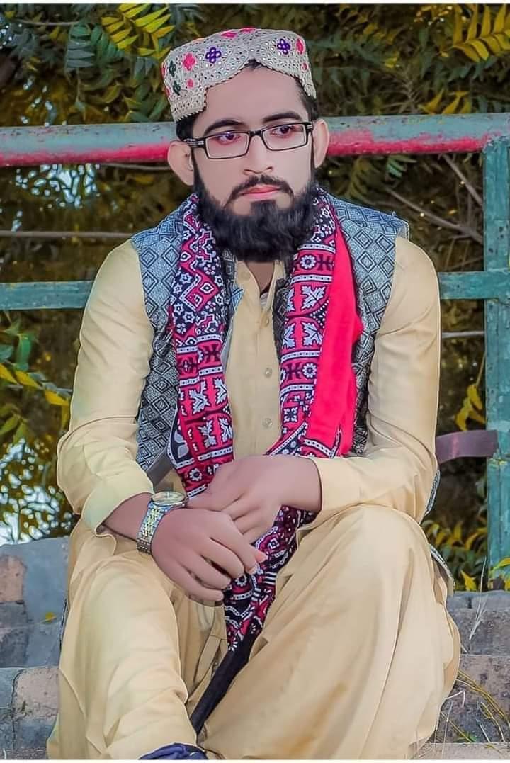 IamIhsanMarwat's tweet photo. انا للہ وانا الیہ راجعون 💔😭

ڈجیٹل میڈیا ٹیم ضلع ملیر کے ممبر  حافظ زبیر احمد رانجھانی کافی عرصہ بیمار رہنے کے بعد آج نجی ہسپتال میں انتقال کر گئے ہیں۔ https://t.co/xgl7SiBNeo