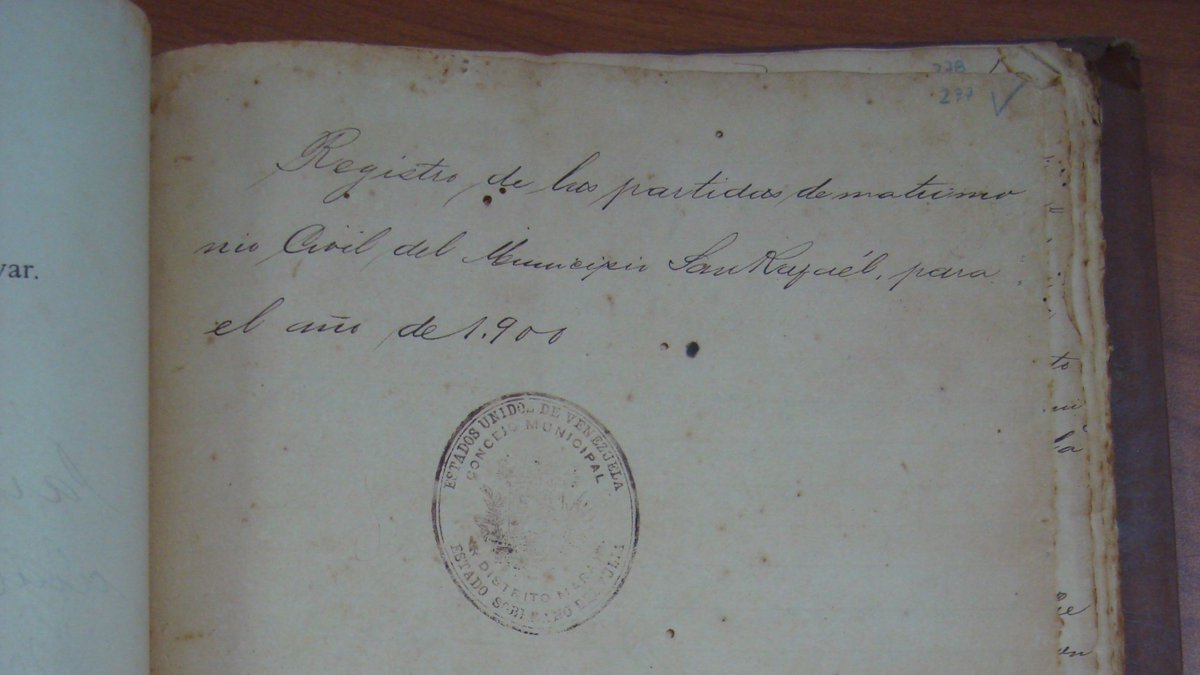 Papeles Históricos de Venezuela 🇺🇦🇻🇪 tweet media