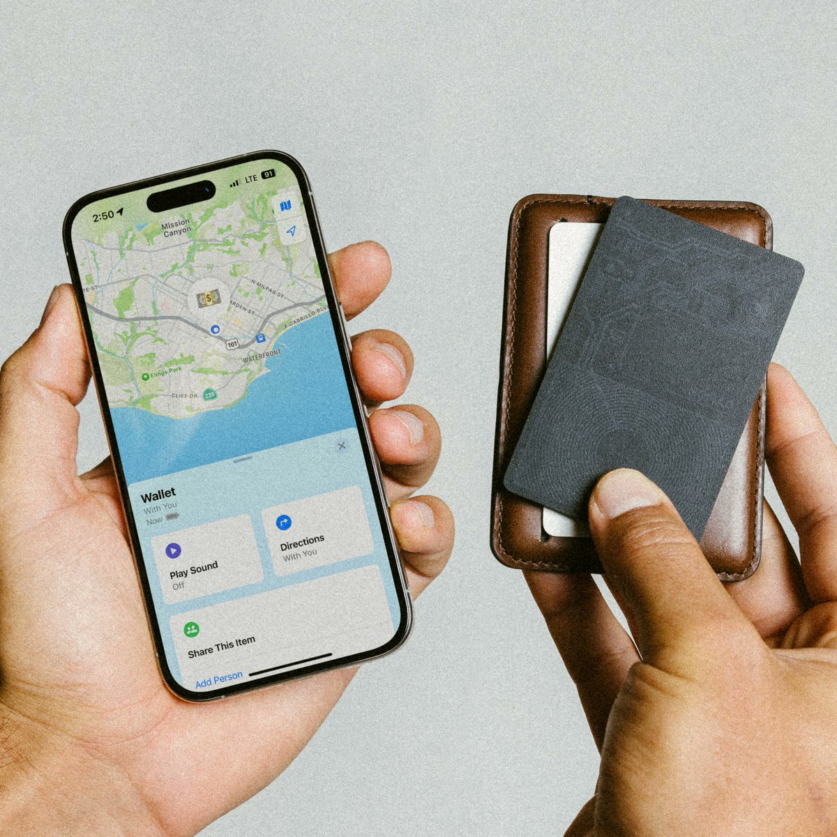 Apple_Geek_Actu's tweet photo. ✨📱Nouvelle carte de suivi @nomadgoods  compatible avec l'app Localiser d'Apple !

La nouvelle carte ultra-fine de Nomad se glisse dans votre portefeuille et fonctionne avec l'app Localiser. 

Recharge sans fil Qi ou MagSafe (5 mois d'autonomie). 
Prix : 37 € + frais de livraison 

https://t.co/Hr1vm6cjJD