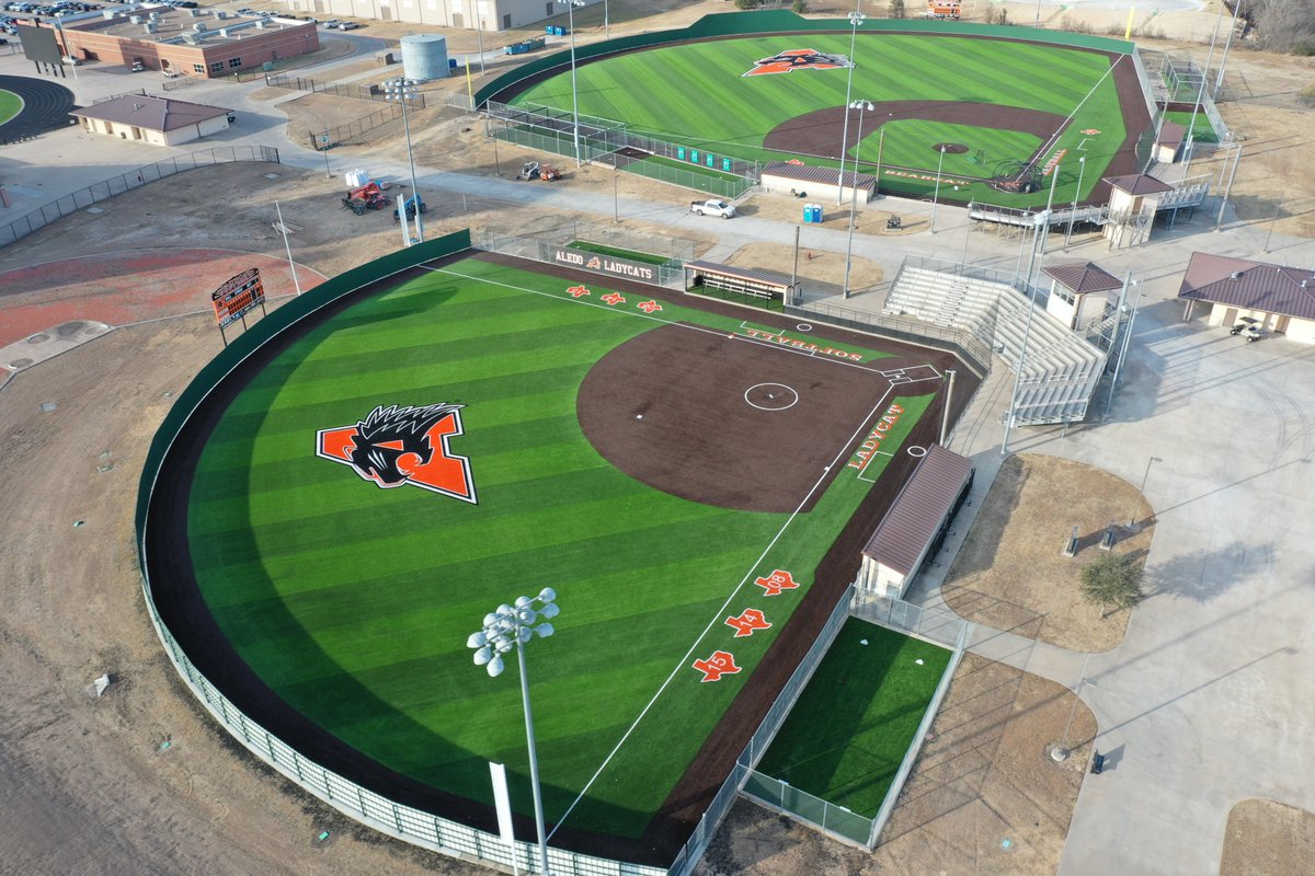 Good luck to Aledo softball tomorrow as they play for their 4th UIL State Championship! We'll be cheering you on from Fort Worth! #LayingTheGroundwork @LadycatSoftbal1 | @AledoAthletics