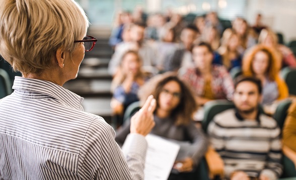 Nouvelle formation des mandataires judiciaires à la protection des majeurs (MJPM) : comment les universités se préparent lemediasocial.fr/nouvelle-forma…