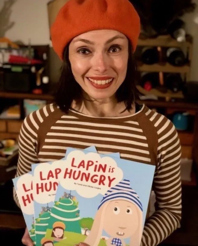 Don't miss yr chance to get free tickets for the 6th June at <a href="/ifecosse/">Institut français d'Ecosse</a>! Come along &amp; discover how to incorporate language learning through play. Grab a copy of our engaging #picturebook Lapin is Hungry too!  🥐 🐰 🥕 #bilingual #kidlit  <a href="/CALEC_ORG/">CALEC</a> Visit buff.ly/3JxUgd8