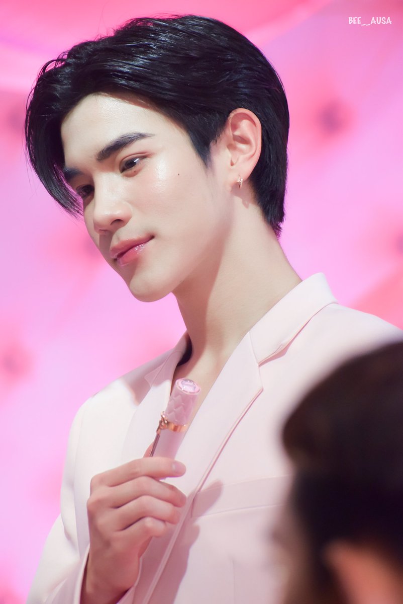 beebeAusa's tweet photo. น้องโฟ้ดคือเหมาะกับคำว่าคนสวยขาที่สุดอ่ะ

#CharlotteTilburyTHxGF
#Fourthnattawat #โฟร์ทณัฐวรรธน์ 
@tawattannn
#memory_Bee https://t.co/DapXU08iPk