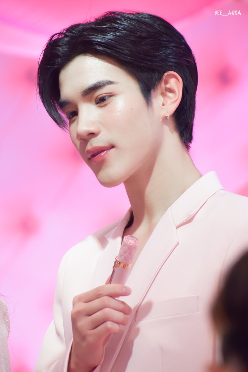 beebeAusa's tweet photo. น้องโฟ้ดคือเหมาะกับคำว่าคนสวยขาที่สุดอ่ะ

#CharlotteTilburyTHxGF
#Fourthnattawat #โฟร์ทณัฐวรรธน์ 
@tawattannn
#memory_Bee https://t.co/DapXU08iPk