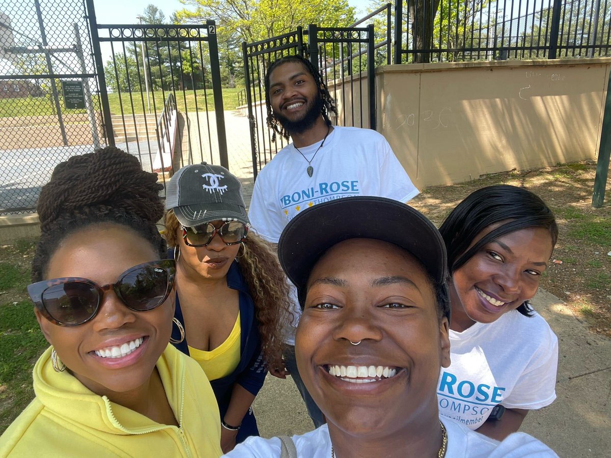 Eboni_RoseT's tweet photo. To each volunteer, staffer, supporter & advocate who has lent their time, resources, and voice to this campaign, I say THANK YOU!
Let��s continue to make #Ward7 a brighter place to live and fight for the needs and interests of our ward.
#TeamEboniRose #ERT4Ward7 #TeamEboniRose https://t.co/XHo2DOwkzo