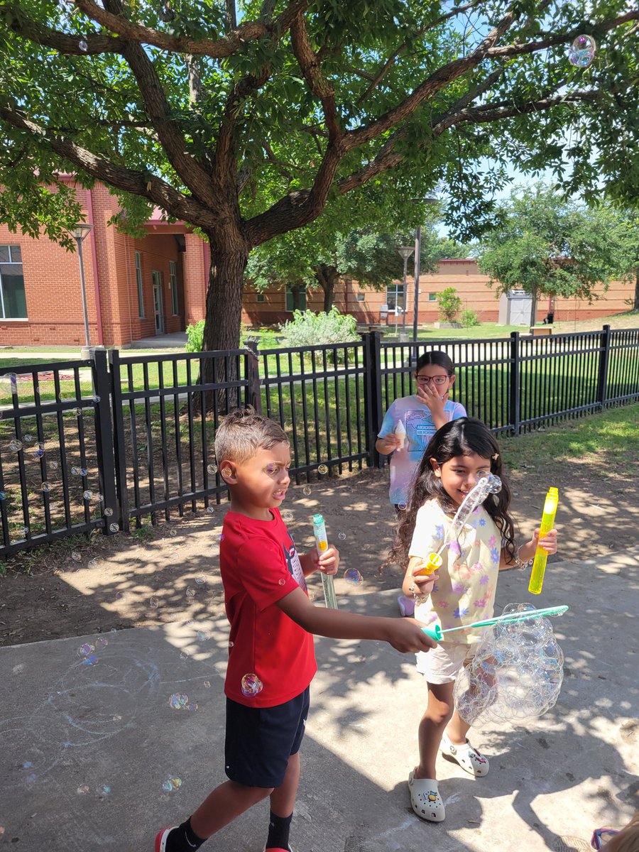 Bubble 🫧 fun with my little ones