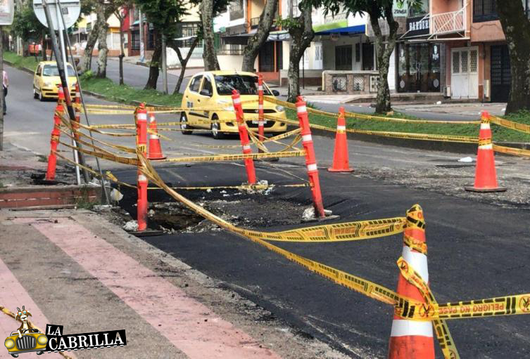 Por la recuperación de las vías en la ciudad, algunas calles habrá cierres viales, desde las 7 A. M hasta las 6 P.M. En este caso sobre la carrera cuarta con Calles 17 y 19, además de eso también se están atendiendo problemas en la malla vial desde la calle 37 hasta la 42.