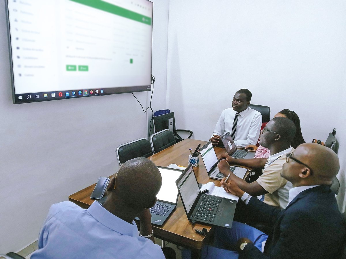 itcorpga's tweet photo. Nous avons eu le plaisir d'accueillir les techniciens de l’Université Numérique du Gabon (UNG, https://t.co/XQUYlCWsRf) pour une formation intensive de trois jours, du 21 au 23 Mai 2024. Leur participation active a favorisé un partage de connaissances enrichissant. https://t.co/Y21CyIp5P8