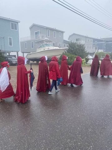 Last Sunday outside Alito’s beach house.  #LockThemUp #TermLimitsNow