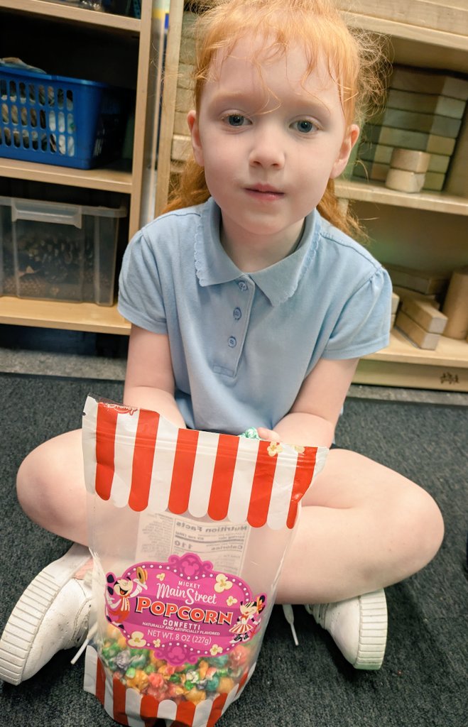 Welcome back R, who brought the class popcorn all the way from Florida...what a treat 🍿 #kindness #schoolvalues #friendship