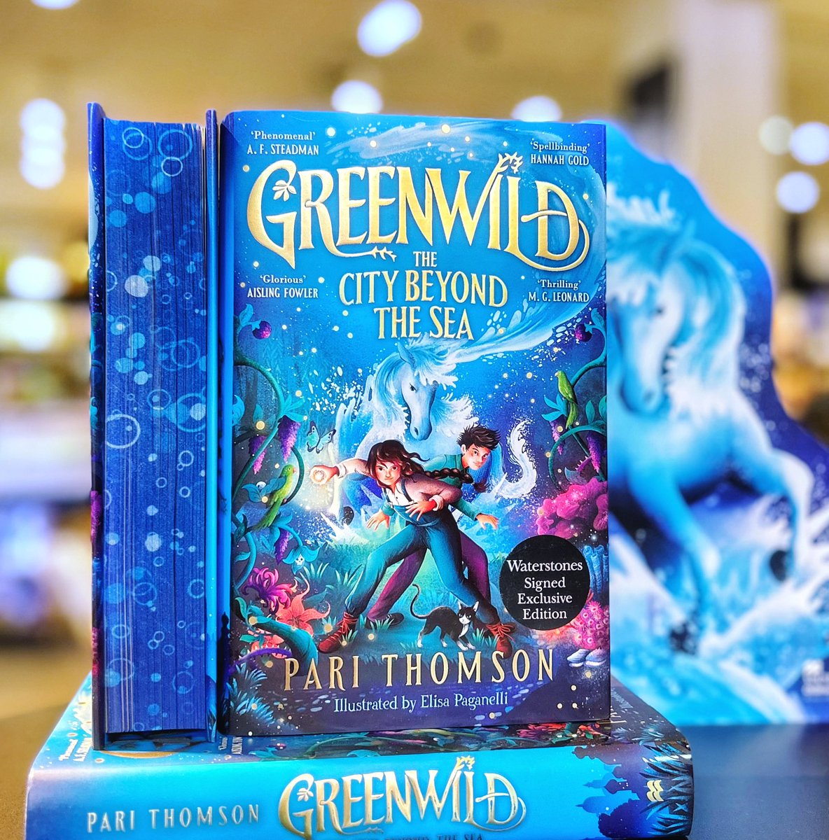 🪼The spellbinding sequel to the Waterstones Children’s Prize winner returns to the nature-filled world of Greenwild, diving beneath the waves in another wondrous & witty adventure! 🪸🐬