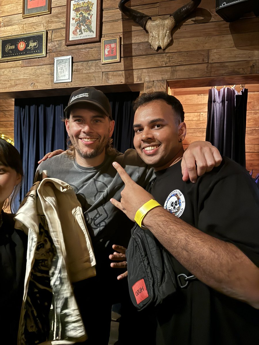 I fucking love you guys <a href="/TheOfficialA7X/">Avenged Sevenfold</a> &amp; Jakarta was amazing! <a href="/shadows_eth/">Shadows</a> finally you can put a face to my name! <a href="/SynysterGates/">SYN</a> my dark night guitar will be waiting for you in Singapore! 
<a href="/Vengenz1/">Zacky V</a> <a href="/brookswackerman/">brooks wackerman</a> ❤️🤘🏼