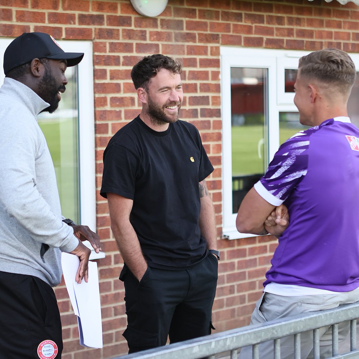 All smiles for our newest arrival 😁

🧤 @_chrishaigh